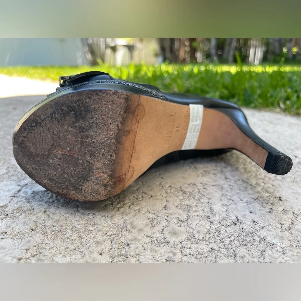 Diesel Boots - The sexiest boots from Diesel!! - Picture 3 of 9